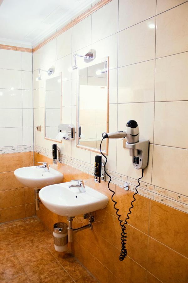 Penzion Anesis - Apartmány Stubnyafürdő Kültér fotó